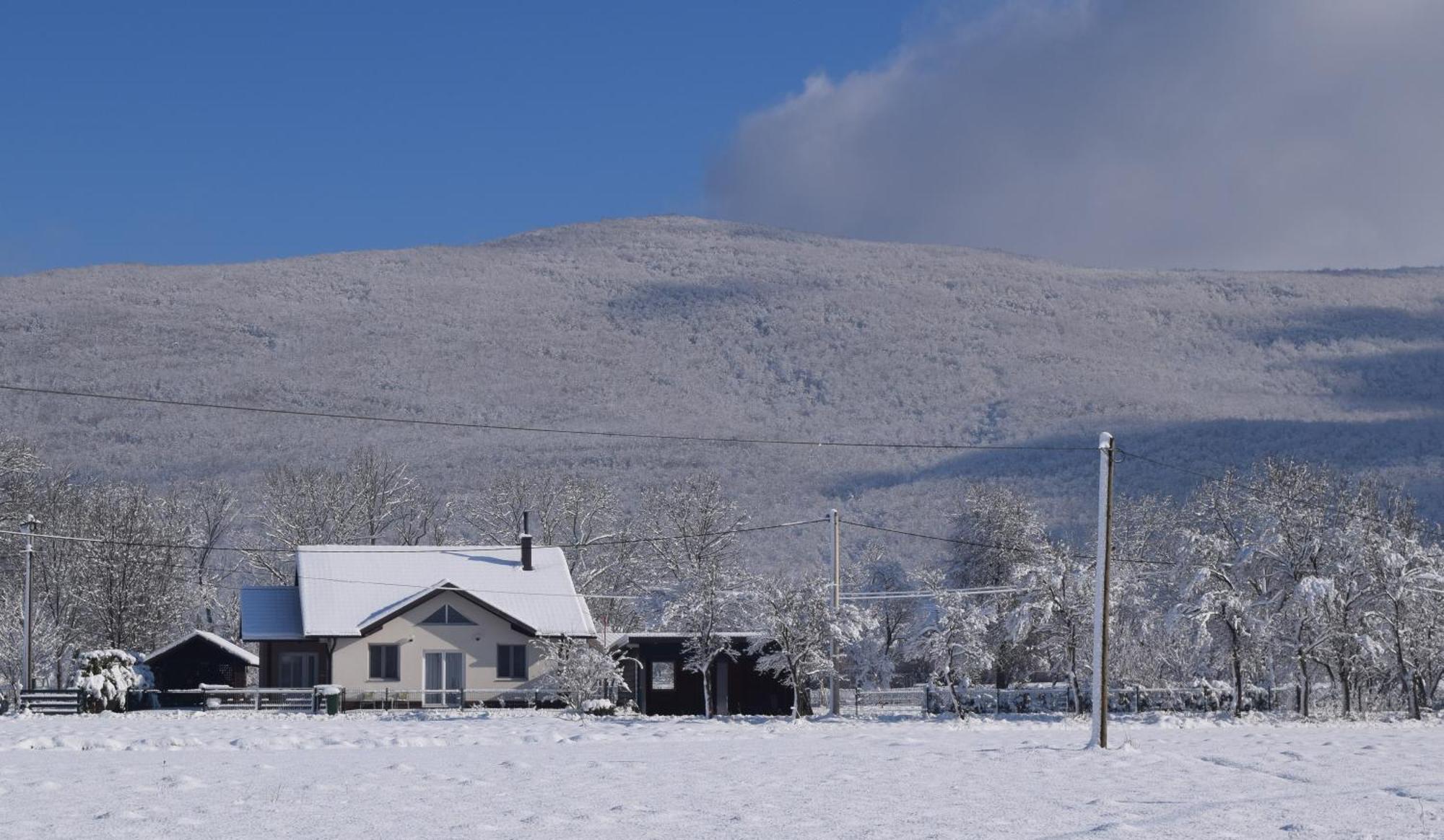 Holiday Home Melani Sinac Kültér fotó